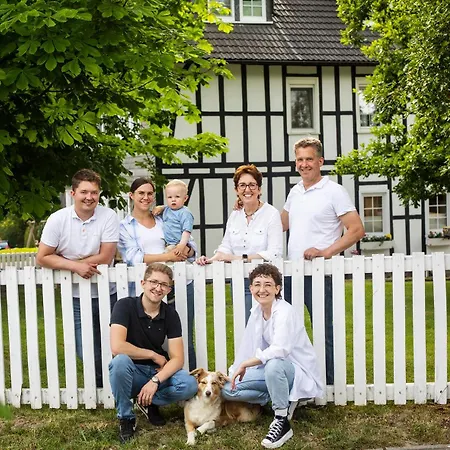 Hof Koehne - Haus An Der Weide Rechts